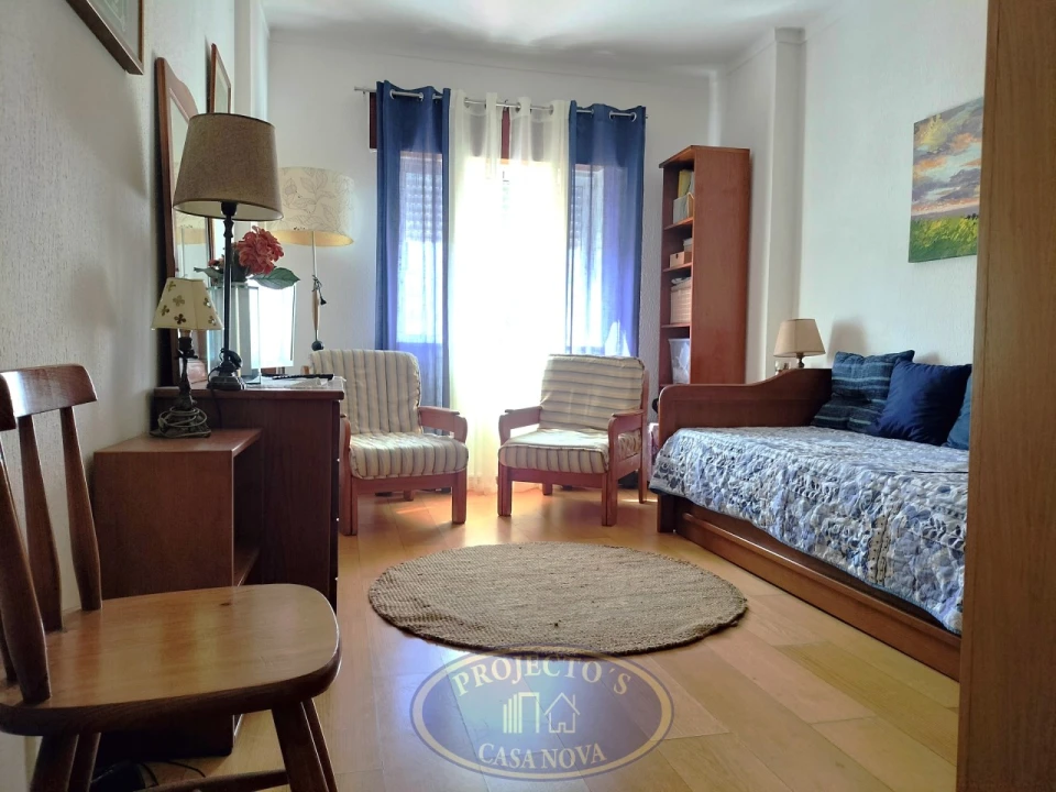 Apartamento T3 para Venda em Portimão Foto 13