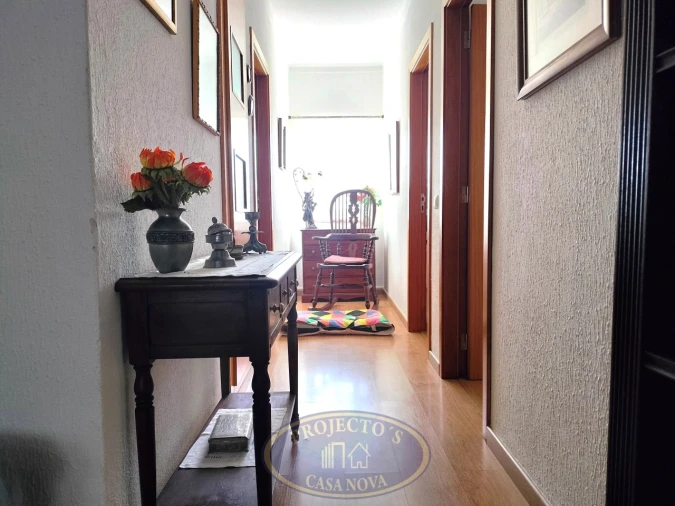 Apartamento T3 para Venda em Portimão Foto 5