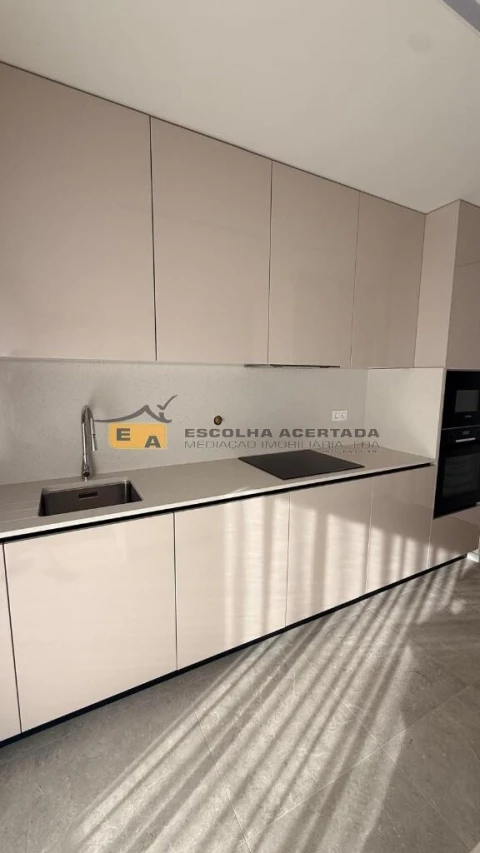 Apartamento T1 para Venda em Cidade da Maia