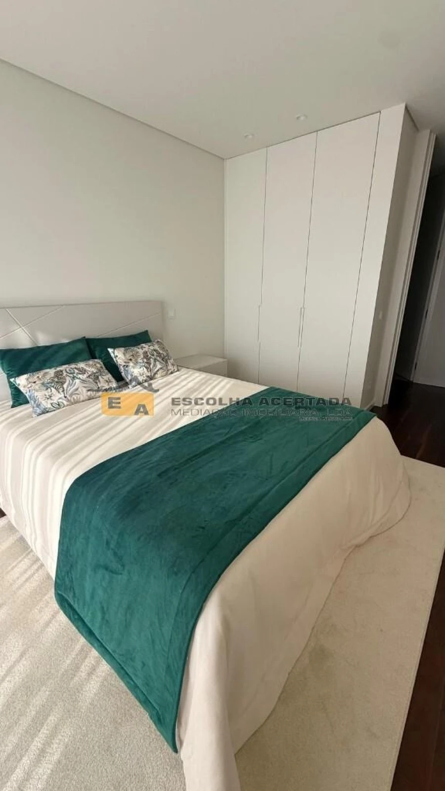 Apartamento T1 para Venda em Cidade da Maia Foto 19