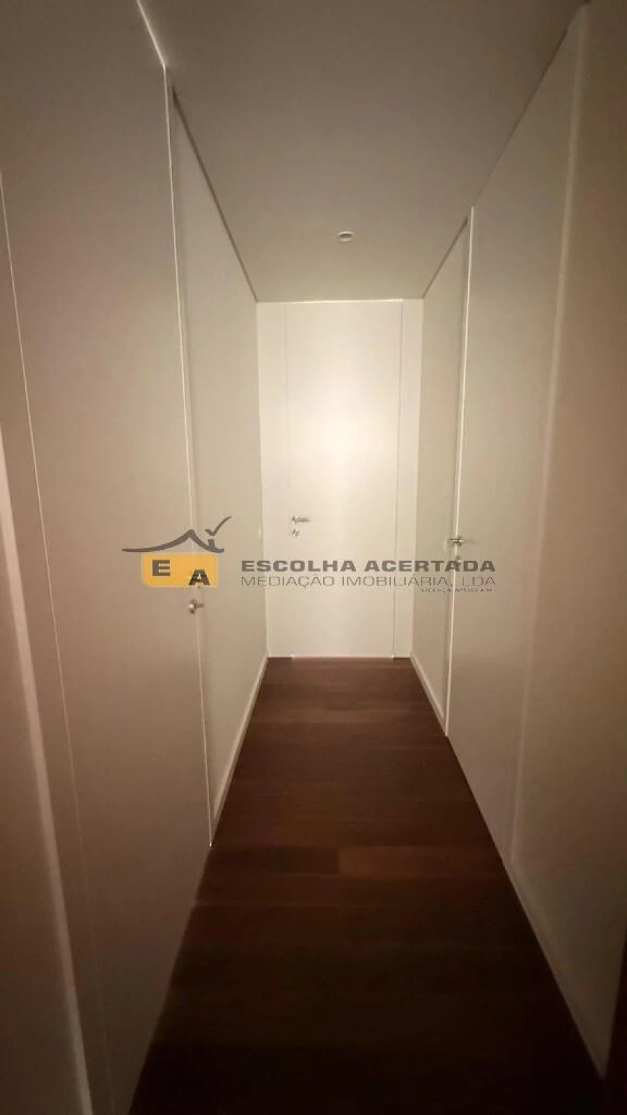 Apartamento T1 para Venda em Cidade da Maia Foto 9