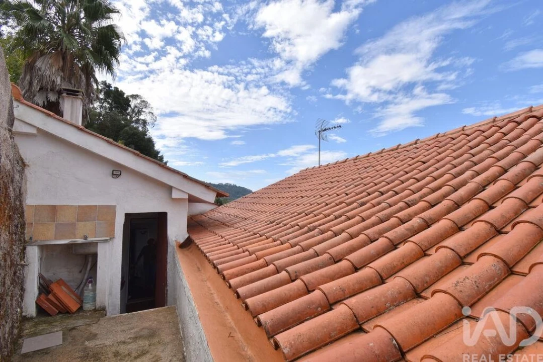 Moradia T4 para Venda em Vila Nova Foto 29
