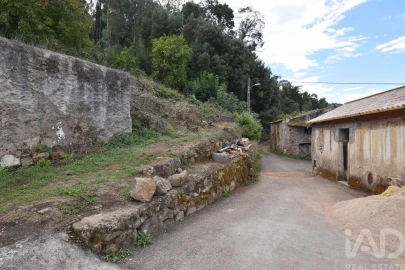 Moradia T4 para Venda em Vila Nova