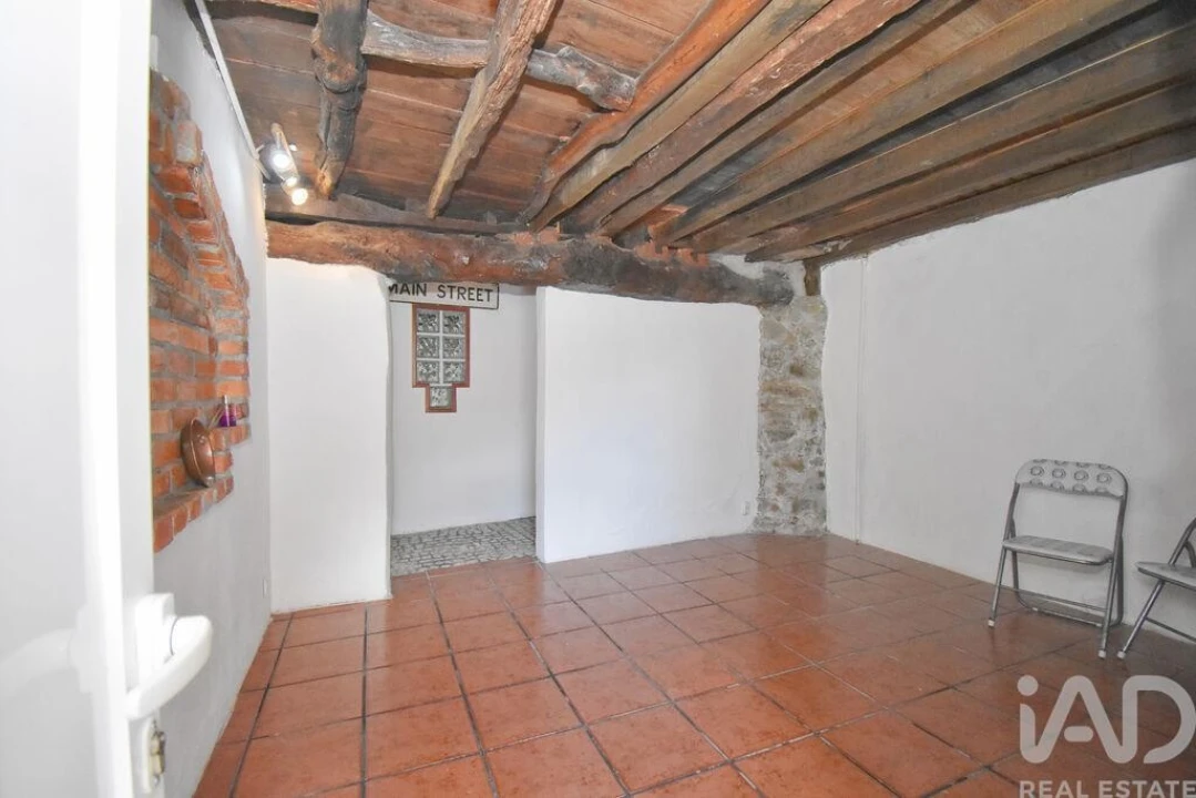 Moradia T4 para Venda em Vila Nova Foto 7