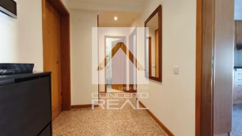 Apartamento T1 para Arrendamento em São Felix da Marinha