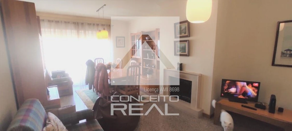 Apartamento T1 para Arrendamento em São Felix da Marinha Foto 3