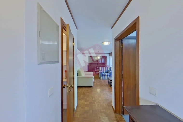 Apartamento T3 para Arrendamento em Lumiar Foto 5