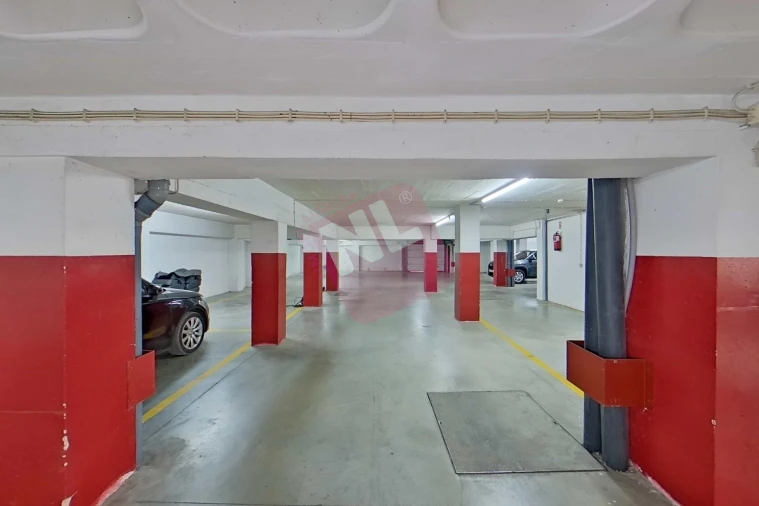 Apartamento T3 para Arrendamento em Lumiar Foto 39