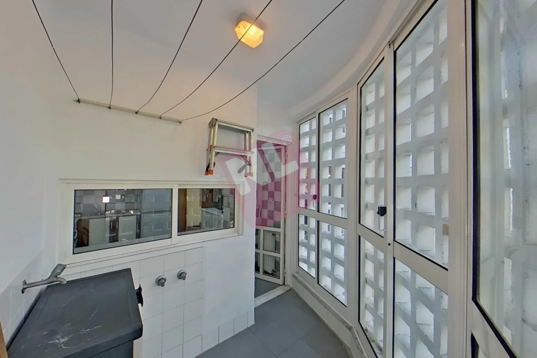 Apartamento T3 para Arrendamento em Lumiar Foto 32