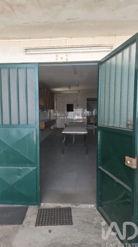 Armazém para Venda em Raimonda