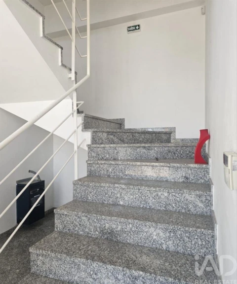 Armazém para Venda em Raimonda