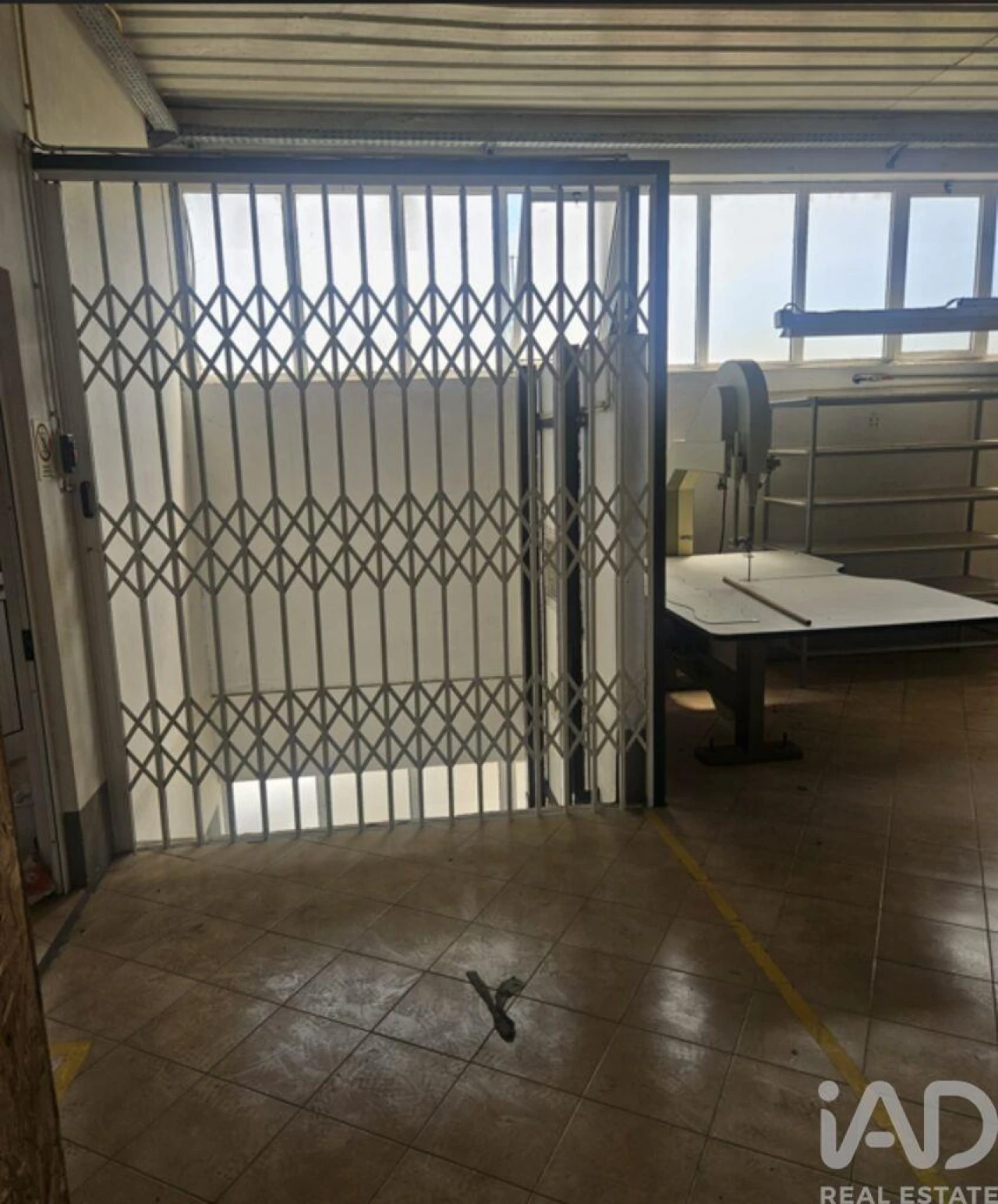 Armazém para Venda em Raimonda Foto 13