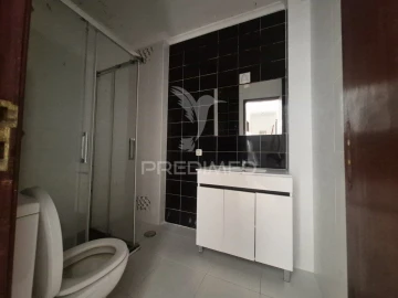 Apartamento T2 para Venda em Azeitão (São Lourenço e São Simão)