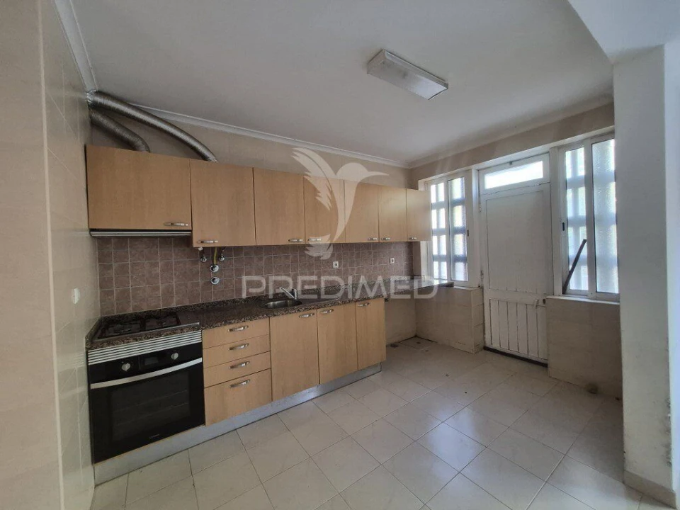 Apartamento T2 para Venda em Azeitão (São Lourenço e São Simão) Foto 1