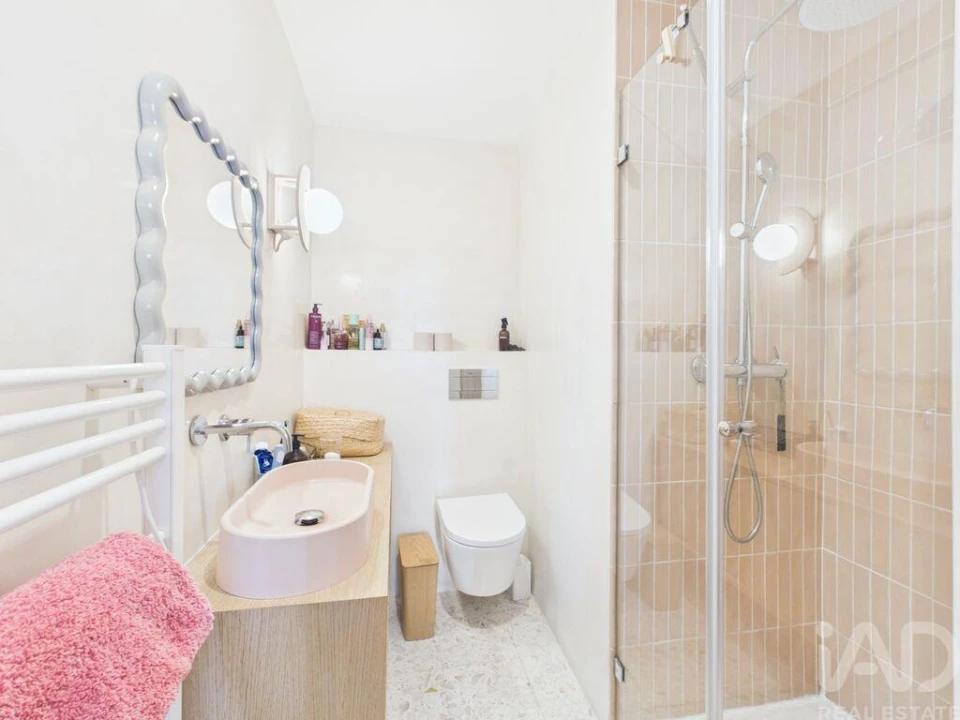 Apartamento T2 para Venda em Misericórdia Foto 19