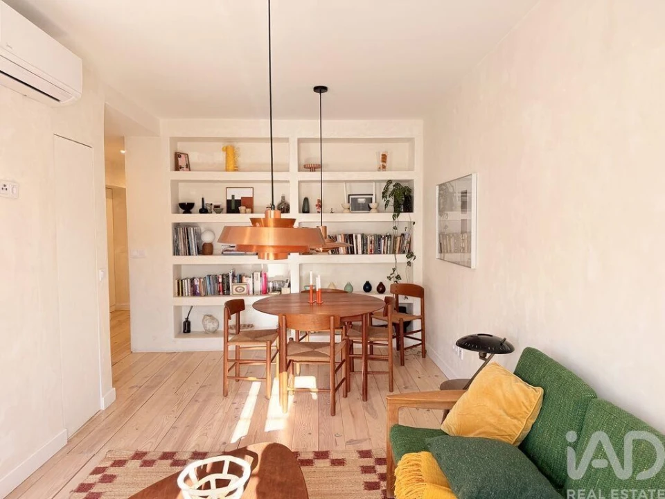 Apartamento T2 para Venda em Misericórdia Foto 13