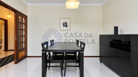 Apartamento T1 para Venda em Chafe