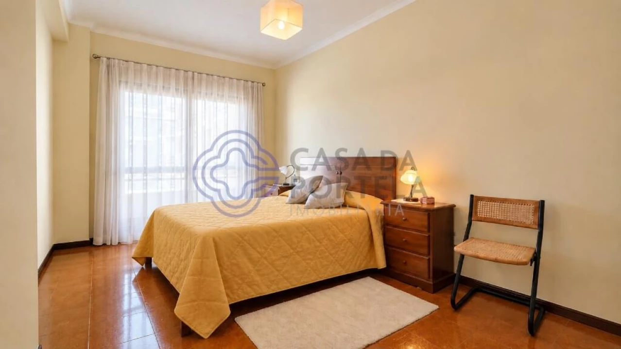 Apartamento T1 para Venda em Chafe Foto 13