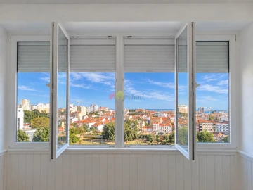 Apartamento T3 para Venda em União das Freguesias de Setúbal