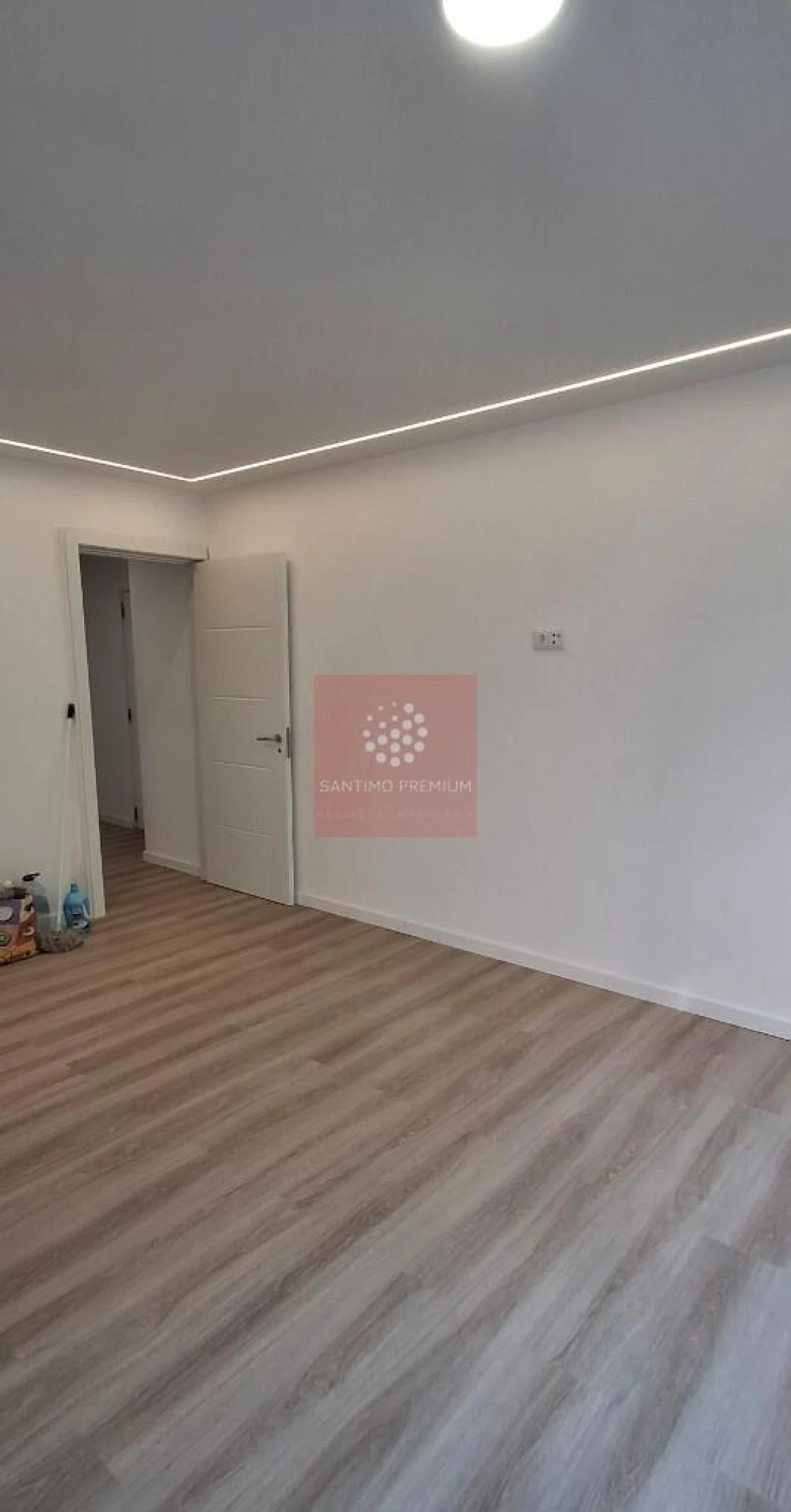 Apartamento T1 para Venda em Massamá e Monte Abraão Foto 7