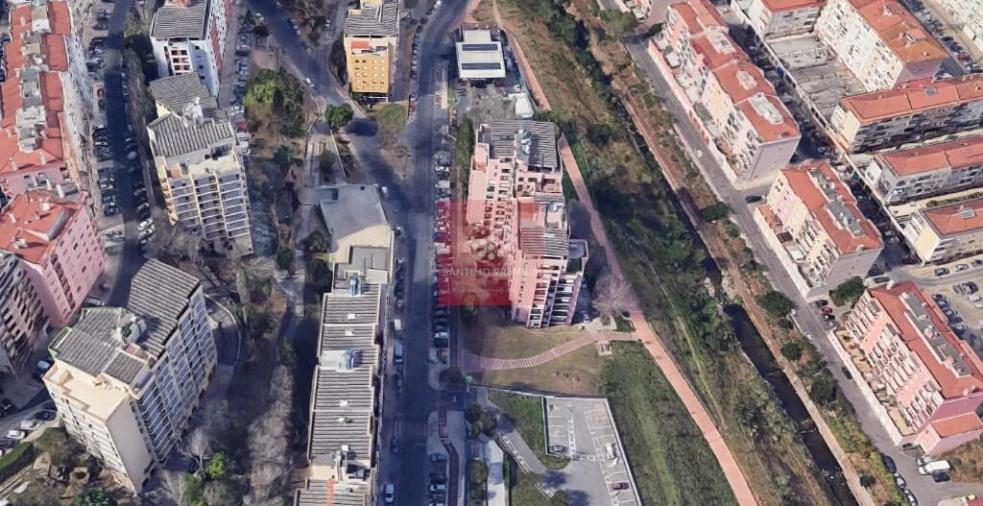 Apartamento T1 para Venda em Massamá e Monte Abraão Foto 2
