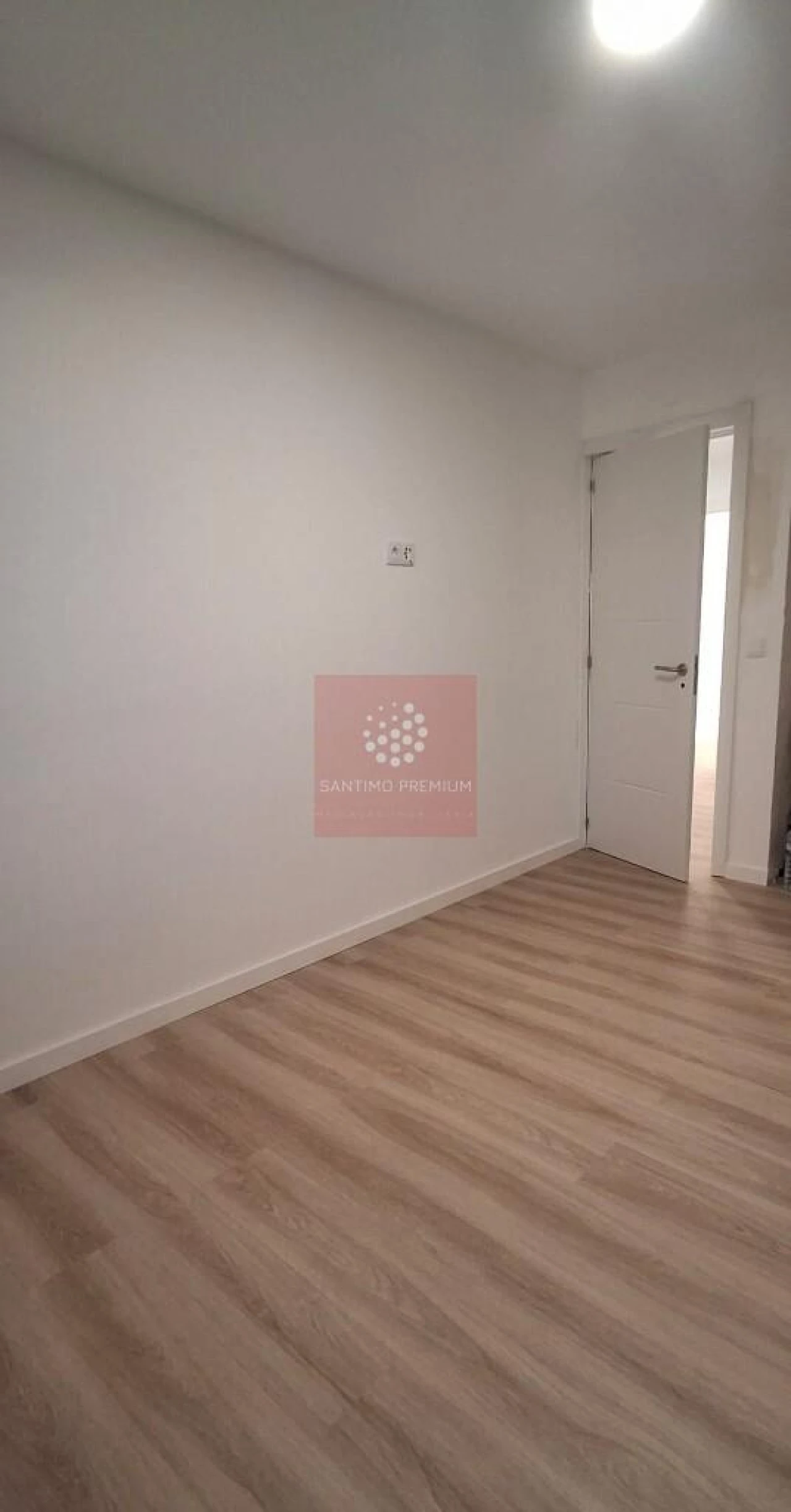 Apartamento T1 para Venda em Massamá e Monte Abraão Foto 9