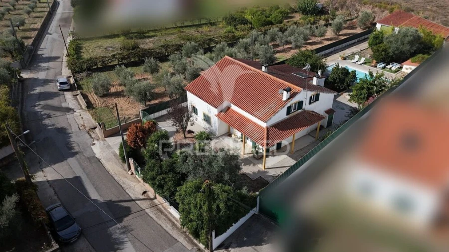 Quinta T6 para Venda em Praia do Ribatejo
