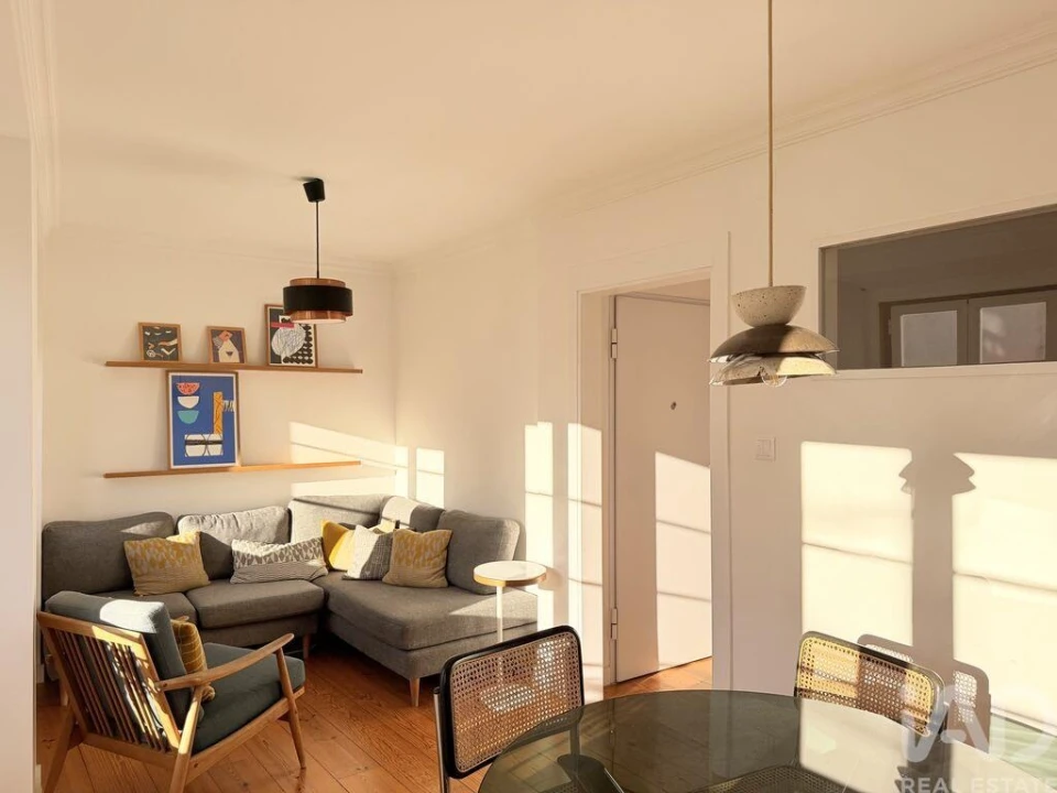 Apartamento T2 para Venda em Misericórdia Foto 5