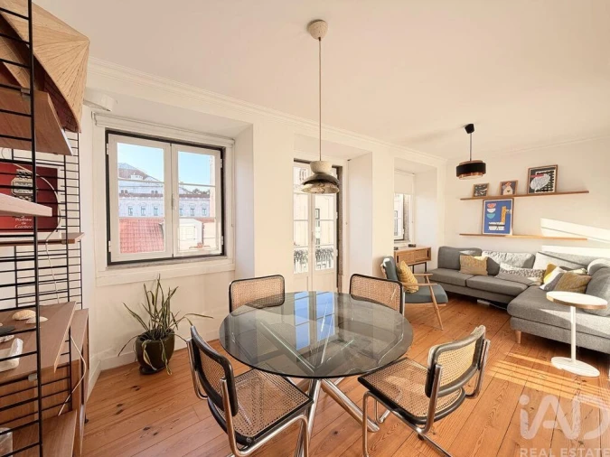 Apartamento T2 para Venda em Misericórdia Foto 3