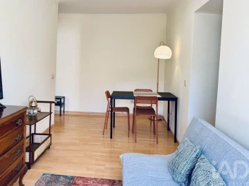 Apartamento T3 para Venda em São Vicente