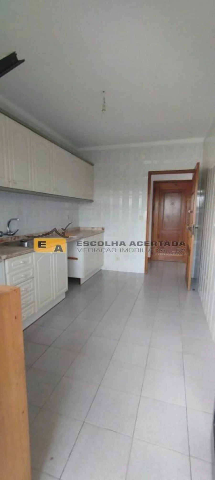 Apartamento T1 para Venda em Rio Tinto Foto 2