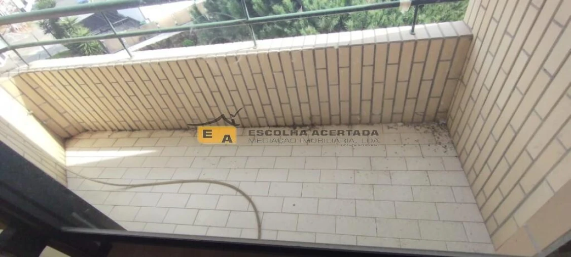 Apartamento T1 para Venda em Rio Tinto Foto 5