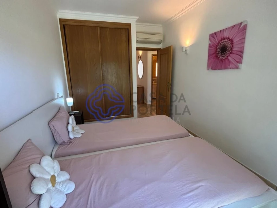 Apartamento T2 para Venda em Quarteira Foto 27