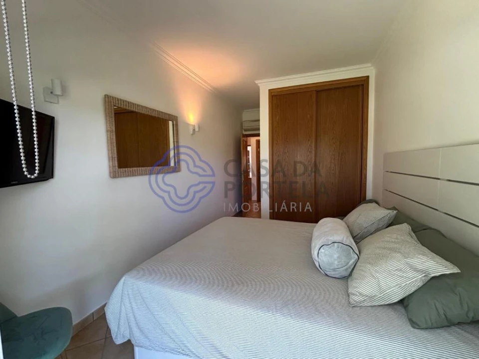 Apartamento T2 para Venda em Quarteira Foto 23