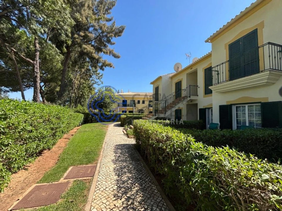 Apartamento T2 para Venda em Quarteira Foto 35