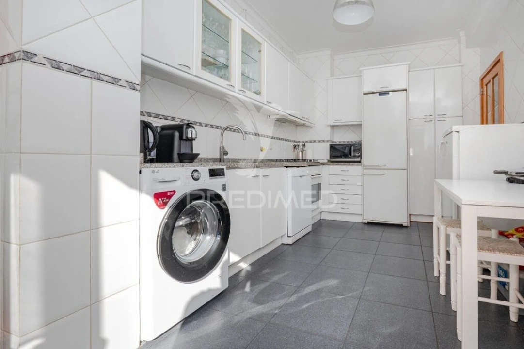 Apartamento T4 para Venda em São Vicente (Braga) Foto 12