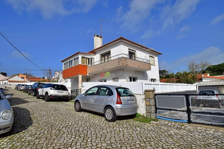 Moradia T5 para Venda em Colares Foto 29