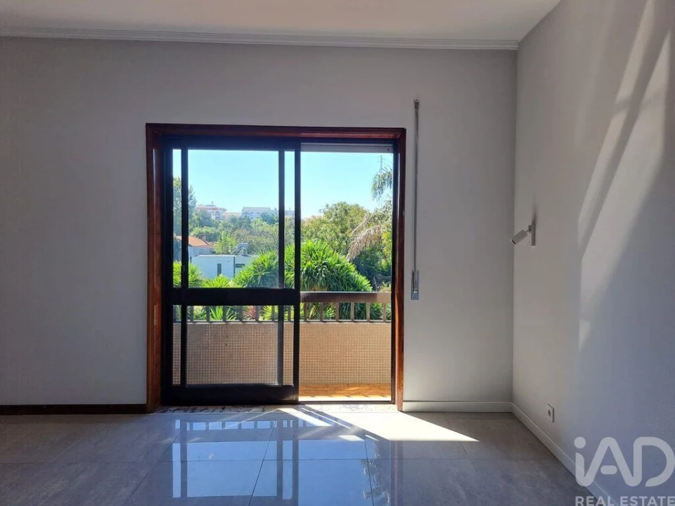 Apartamento T3 para Venda em Paços de Brandão Foto 21