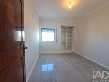 Apartamento T3 para Venda em Paços de Brandão