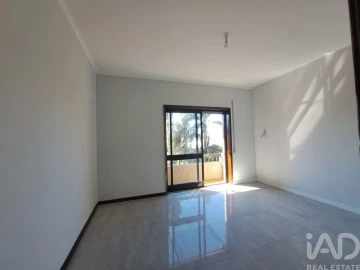 Apartamento T3 para Venda em Paços de Brandão