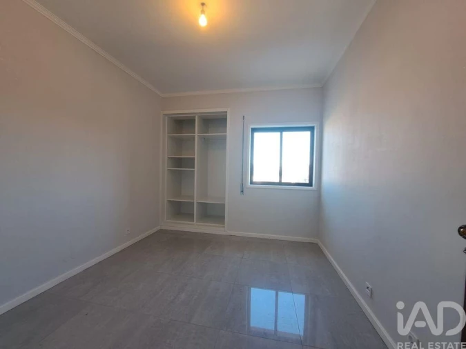 Apartamento T3 para Venda em Paços de Brandão Foto 10