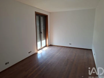 Moradia T3 para Venda em Campanhã