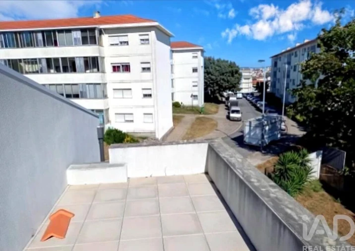 Moradia T3 para Venda em Campanhã Foto 5