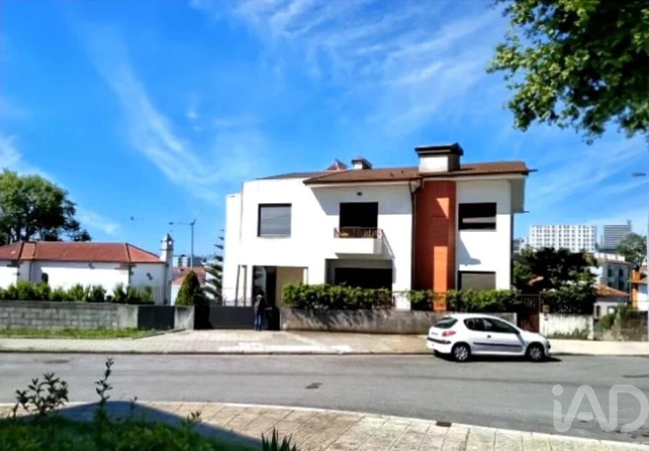 Moradia T3 para Venda em Campanhã Foto 4