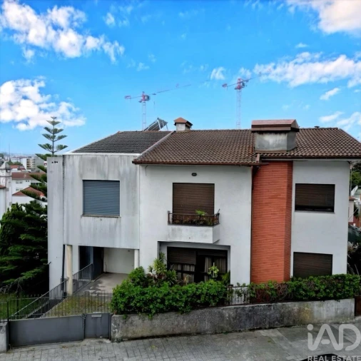 Moradia T3 para Venda em Campanhã Foto 3