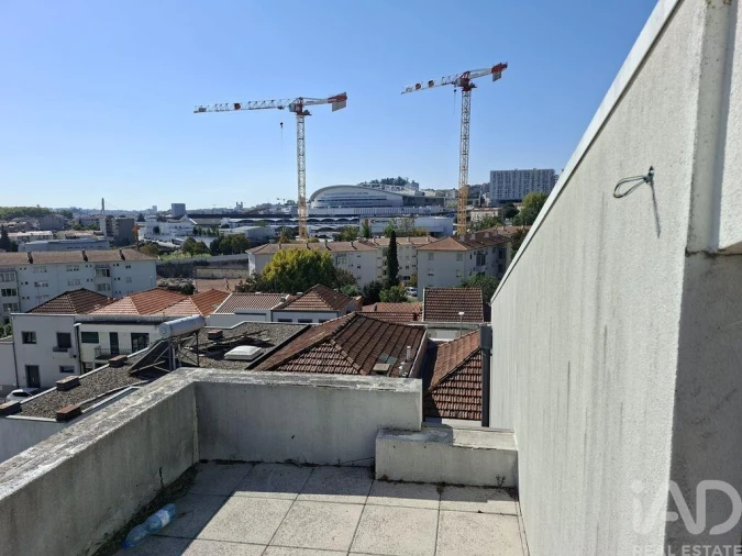 Moradia T3 para Venda em Campanhã Foto 12