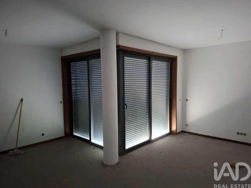 Moradia T3 para Venda em Campanhã Foto 22