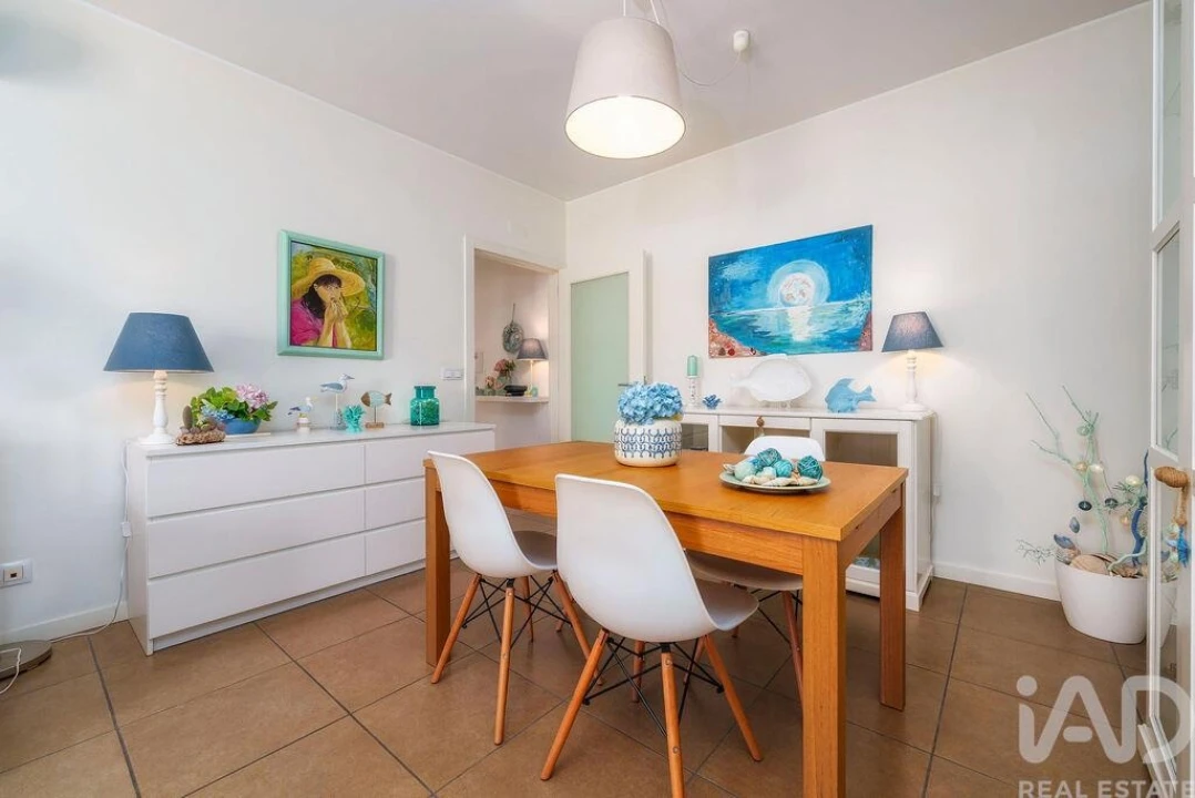 Apartamento T1 para Venda em Quarteira Foto 10
