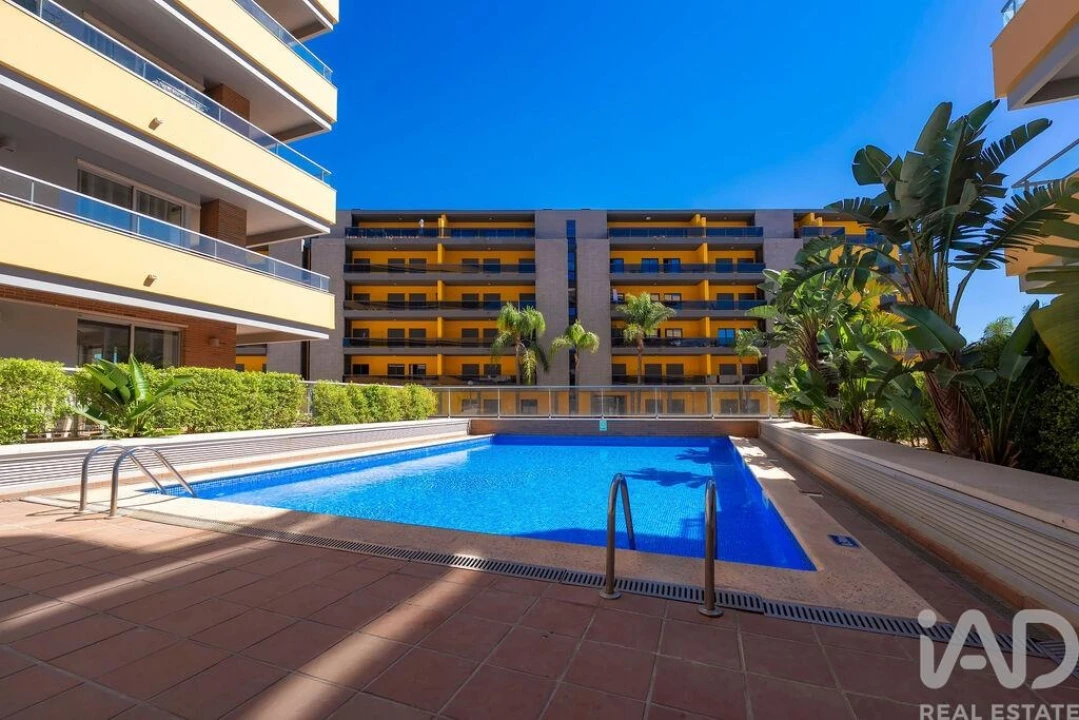Apartamento T1 para Venda em Quarteira Foto 25