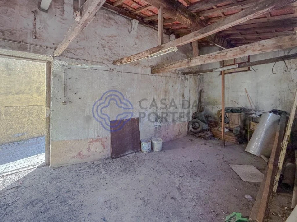 Moradia T1 para Venda em Santa Marinha e São Pedro da Afurada Foto 18